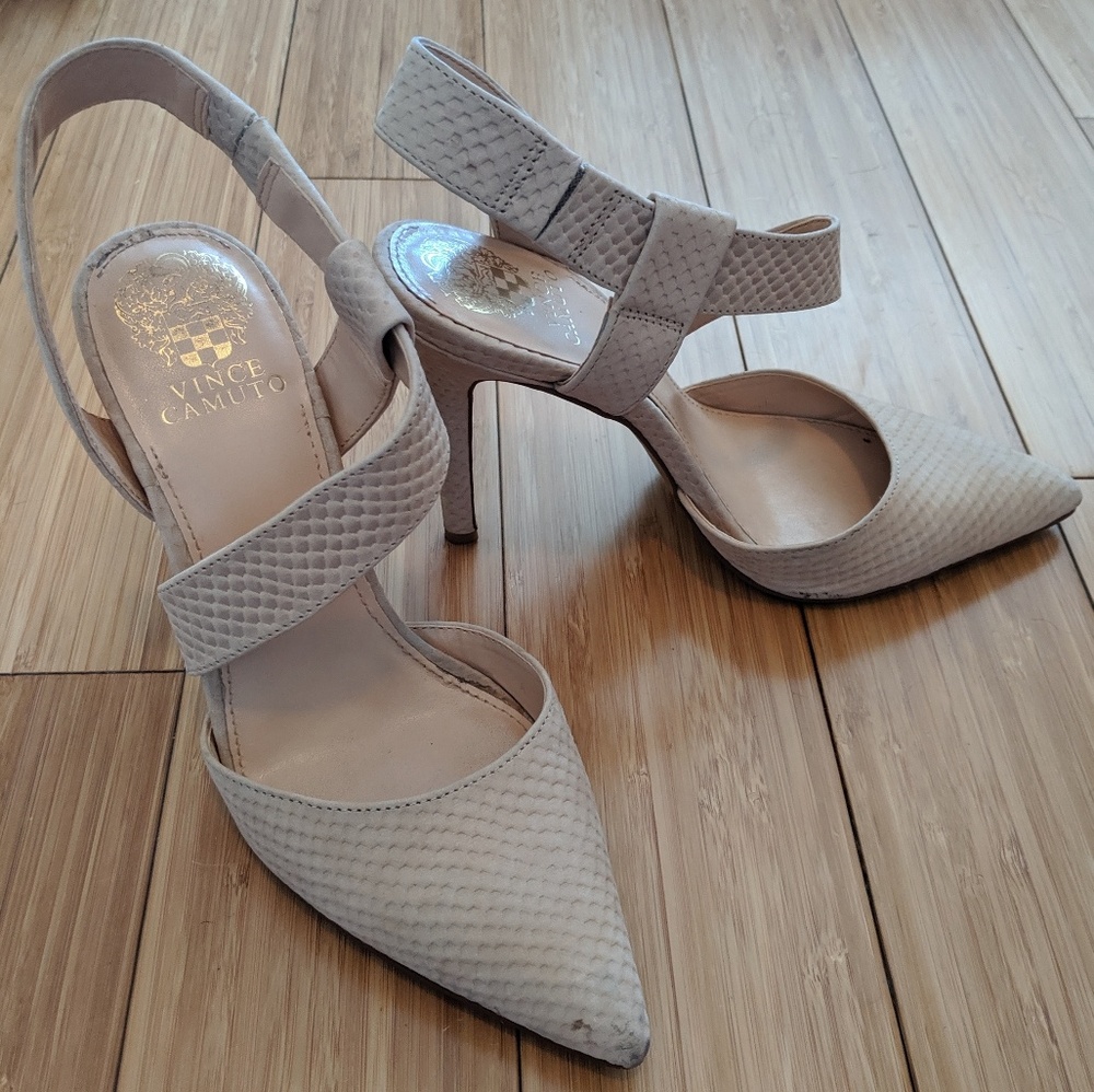 Vince Camuto Nude Strappy Pumps - Picture 5 of 5